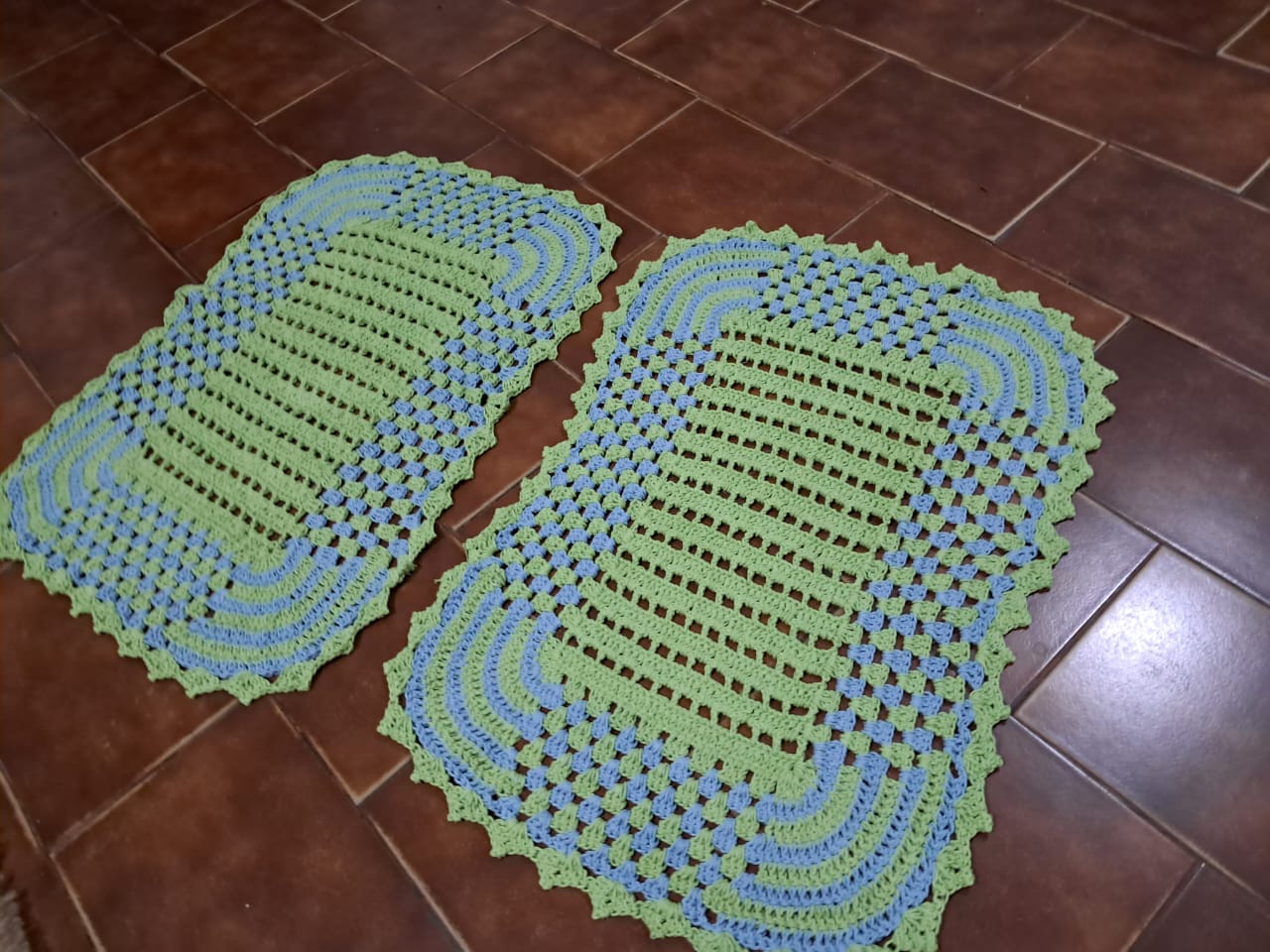 KIT TAPETES VERDE/AZUL 71X51CM